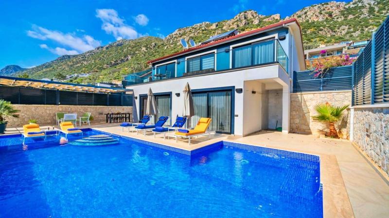 Kalkan 3 bedroom villa with private pool - image 28