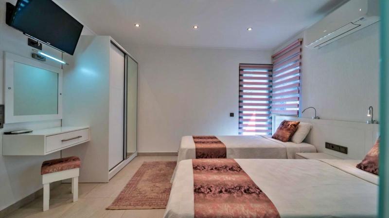 Kalkan 3 bedroom villa with private pool - image 10