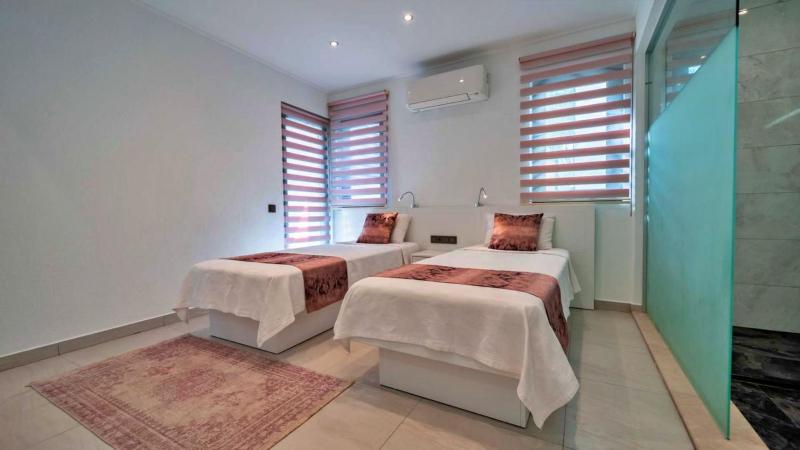 Kalkan 3 bedroom villa with private pool - image 48