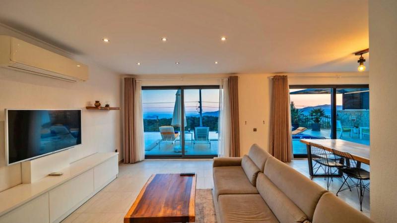 Kalkan 3 bedroom villa with private pool - image 5