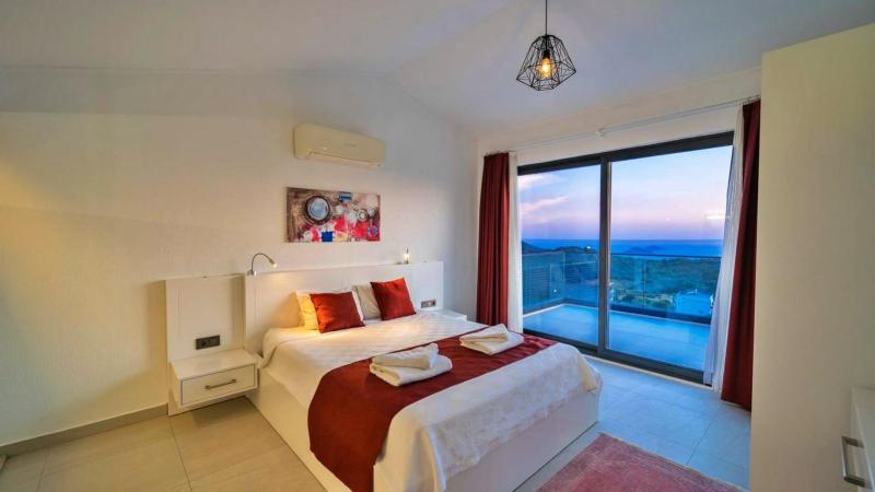 Kalkan 3 bedroom villa with private pool - image 36