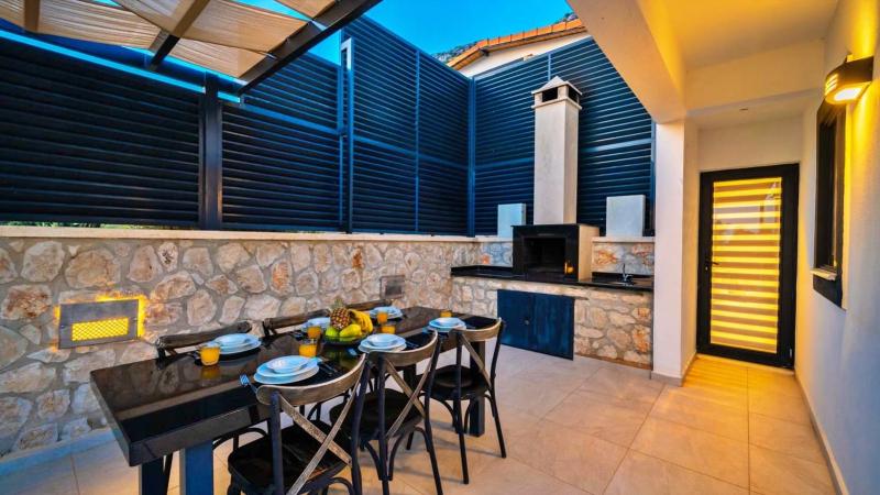 Kalkan 3 bedroom villa with private pool - image 40