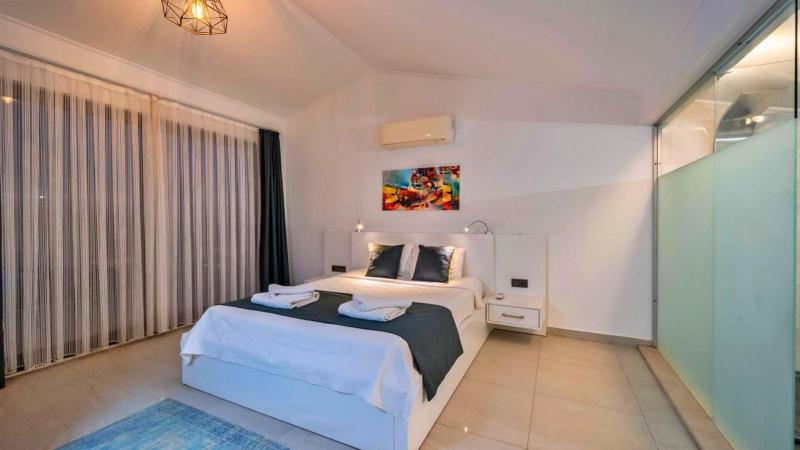 Kalkan 3 bedroom villa with private pool - image 15