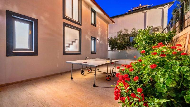 Kalkan 3 bedroom villa with private pool - image 33