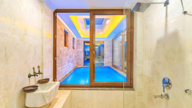 Kalkan 3 bedroom Luxury villa with private pool hot tub - image 35