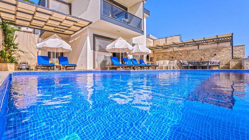 Kalkan 3 bedroom Luxury villa with private pool hot tub - image 12