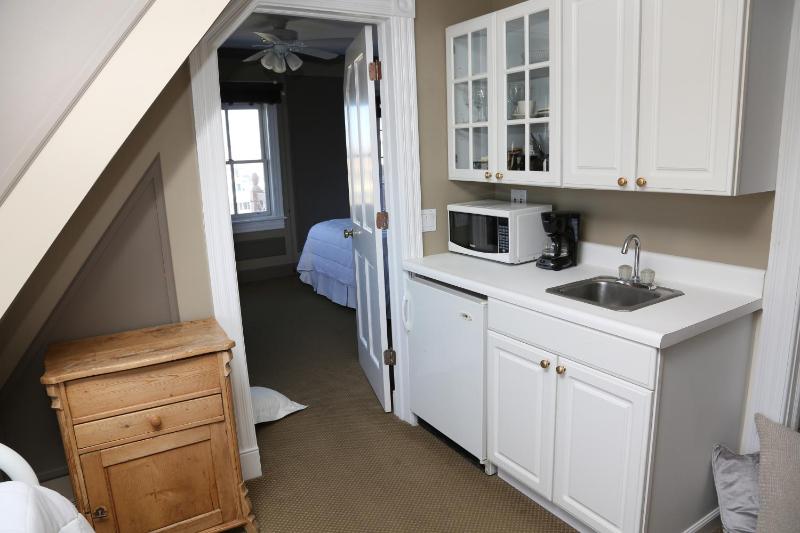 Stoke Suite image 2