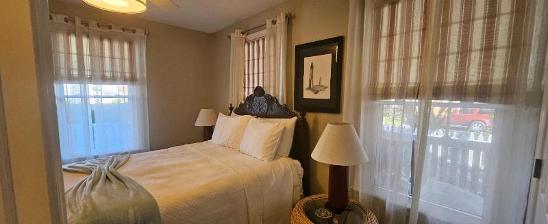 Barclay Cottage Inn - image 20