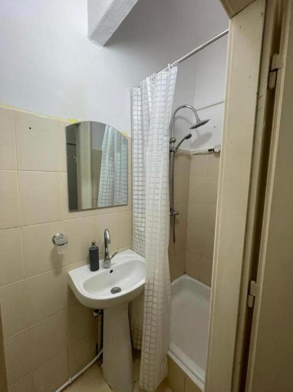 Unirii Square Apartament - image 10