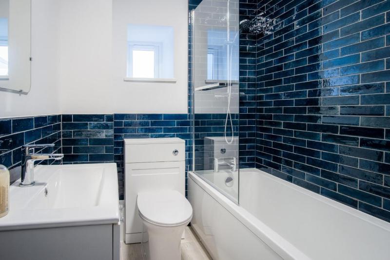 Caldey Island View - 2 Bedroom Apartment - Tenby - image 29