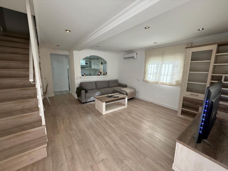 Casa Playa Albufereta a 1min con terraza para 6 By Turihome - image 30