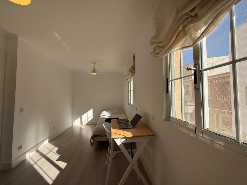 Casa Playa Albufereta a 1min con terraza para 6 By Turihome - image 14