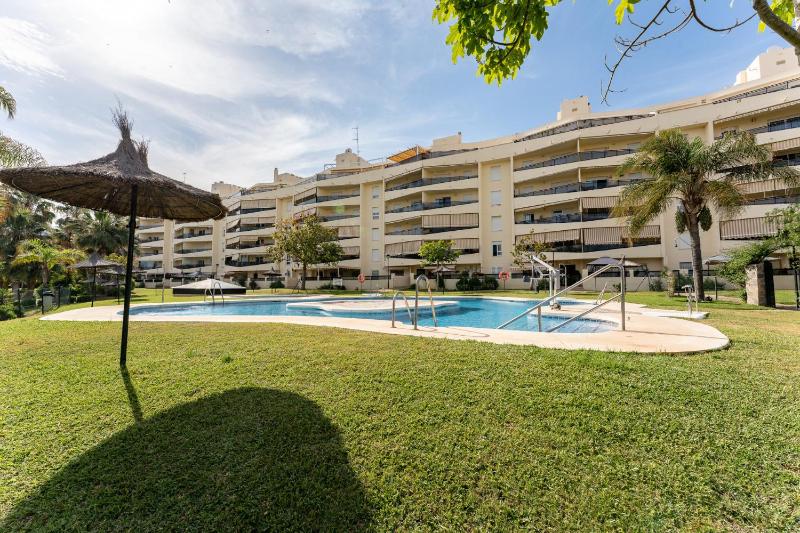 MalagaSuite Playamar Terrace & Pool - image 6