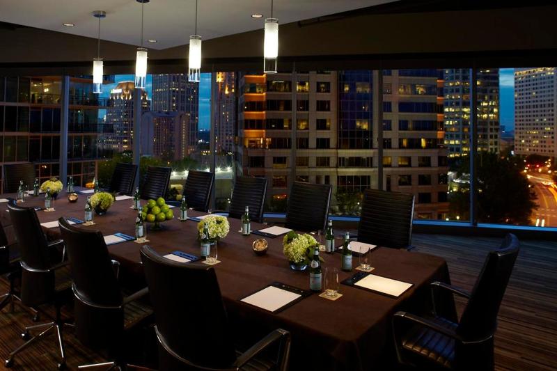 Loews Atlanta Hotel - image 28