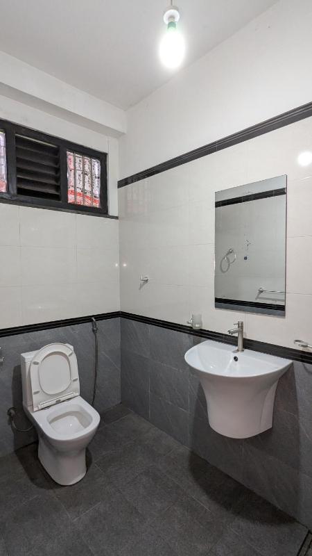 The Heavens Ocean Villa Talpe - image 7