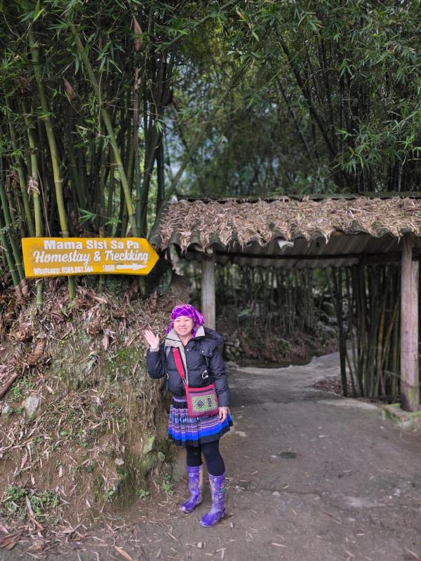 Sisi House Experience Hike & Batik Painting - image 14