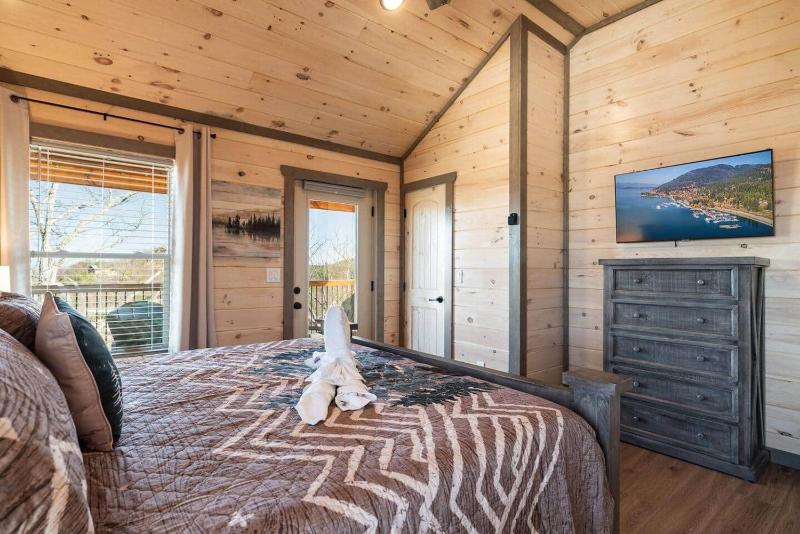 Timber Ridge Views Cabin - image 7