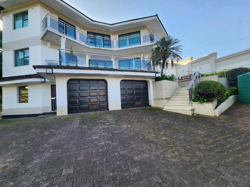 Silver Gates BnB - image 1