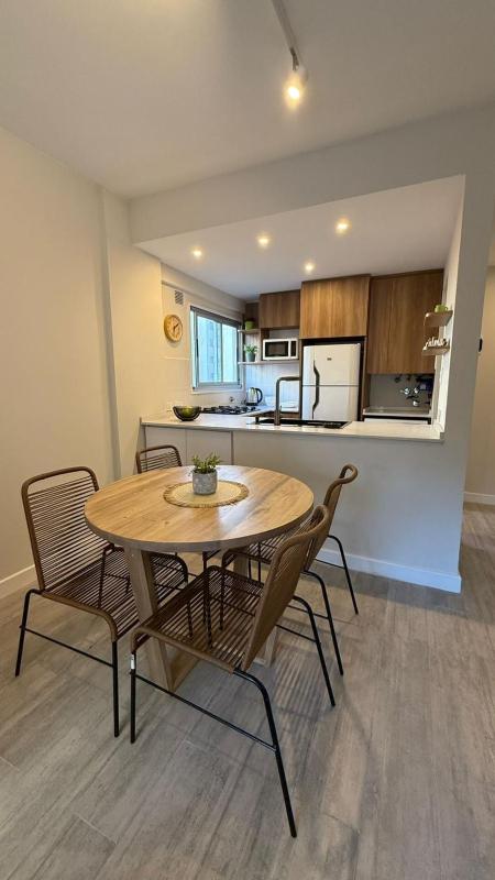 Modern 2-room new with balcony downtown area - image 5