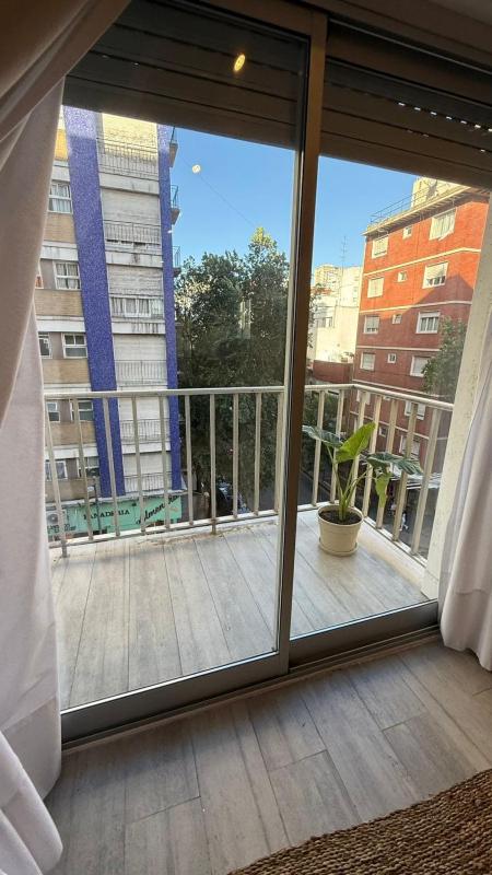 Modern 2-room new with balcony downtown area - image 8