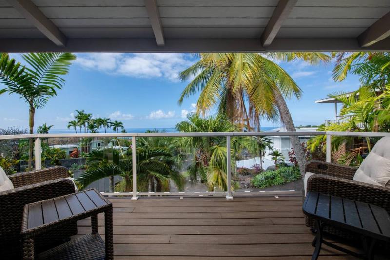 Kona Beach House Getaway - image 22