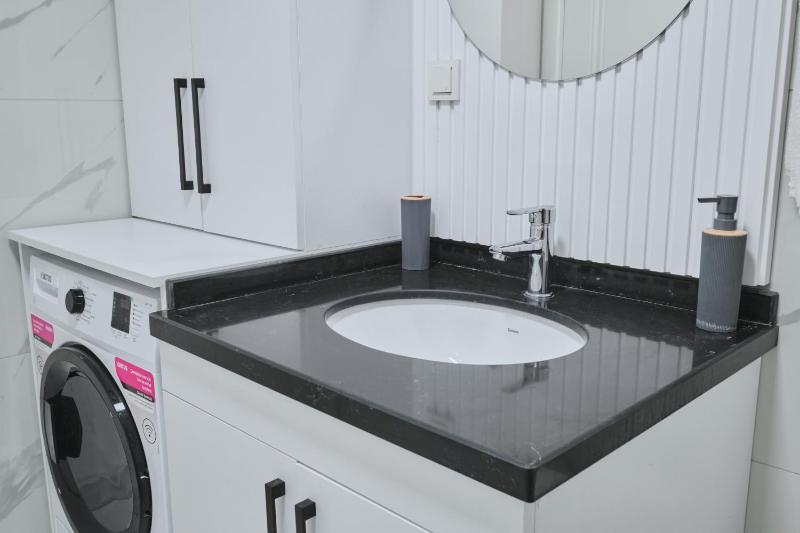 Ulker Apartments - image 6