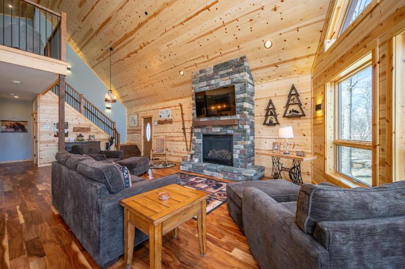 Black Bear Summit by Railey Vacations - image 13