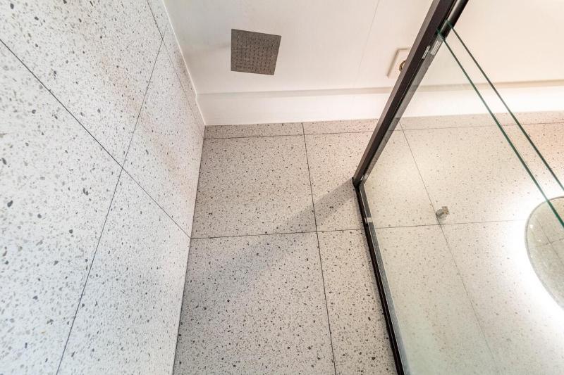 Two-level apartment with a view in Chapultepec - image 10