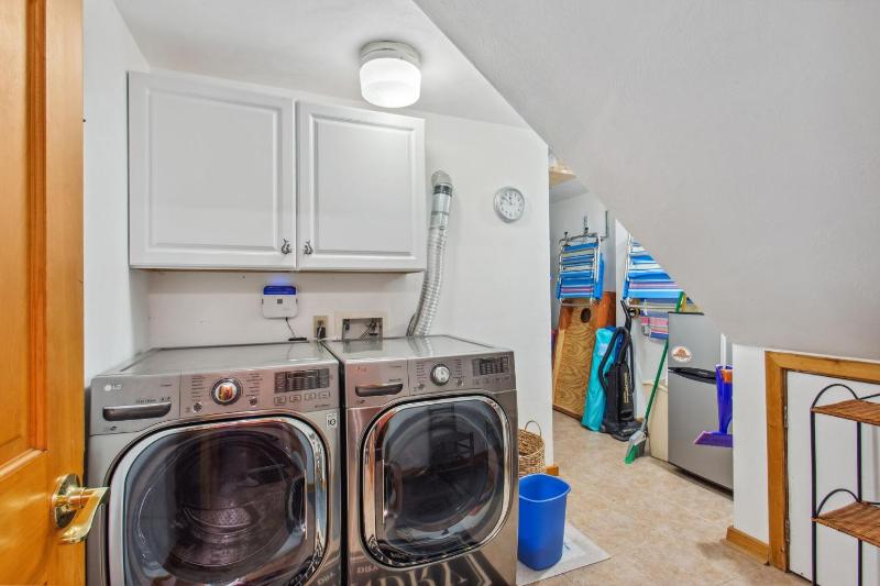 5064 - McBride's Shore Thing - image 20