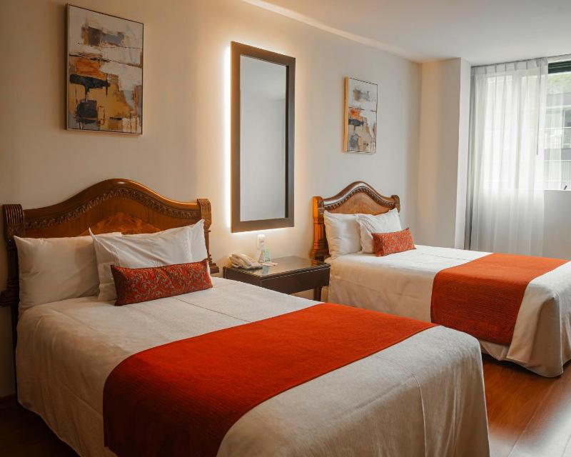 Miraflores Colon Hotel - image 13