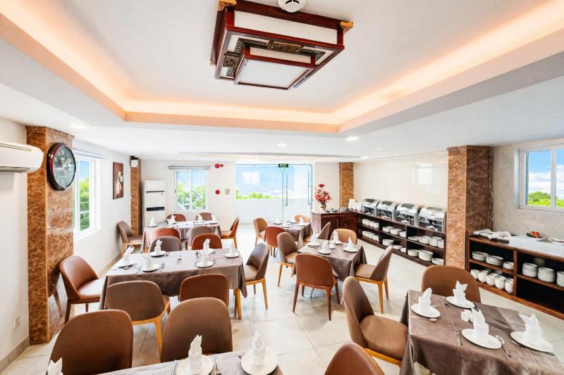 Xavia Hotel - image 12