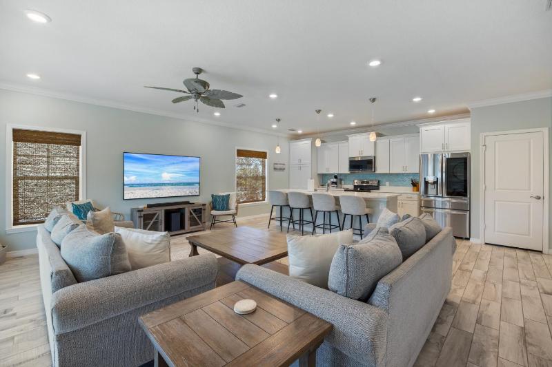 6613 Carlinga Drive By Pkrm - image 5