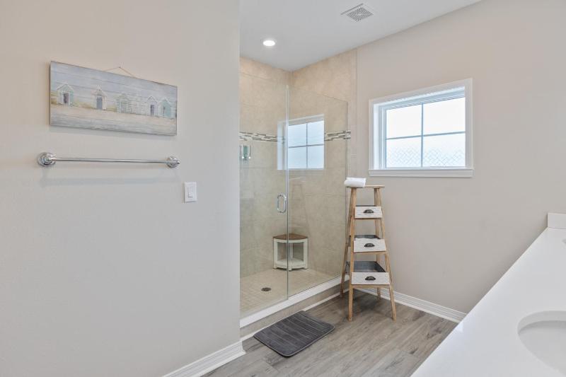 6618 Carlinga Drive By Pkrm - image 7