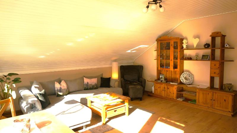 4 Personen Ferienwohnung im Wald mit Kamin 84m² 3 Zimmer - image 14