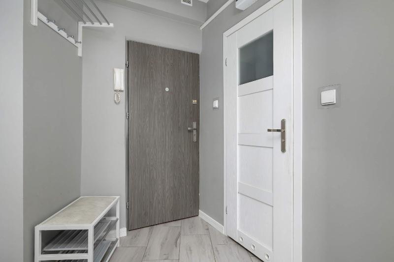 Unique One Bedroom Apartment with Balcony in Rzeszów by Noclegi Renters - image 16