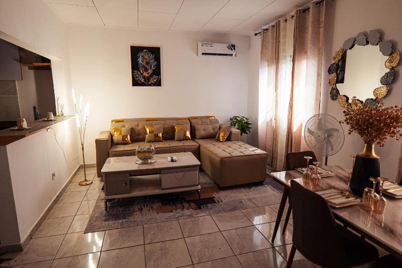 Gabon Happiness House Tivoli - image 14