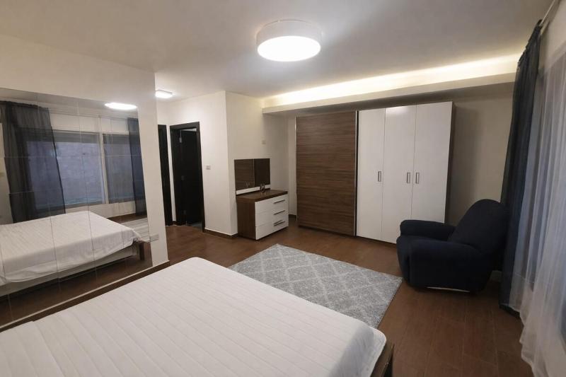 Abdoun Grand Family Apartment - image 10