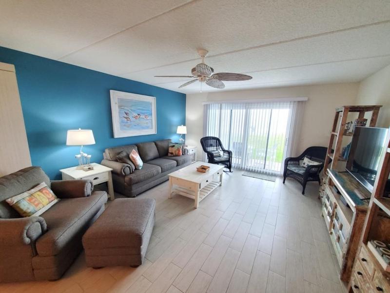 Summerhouse 104- Direct Oceanfront condo - image 13