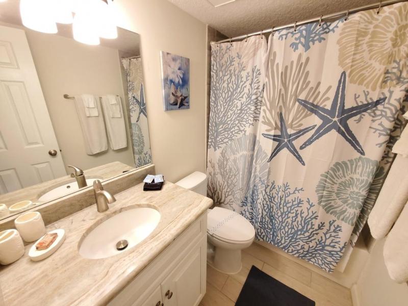 Summerhouse 104- Direct Oceanfront condo - image 8