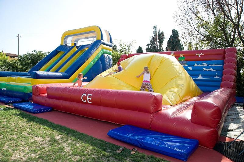 Happy Camp Mobile Homes in Camping Cisano San Vito - image 12