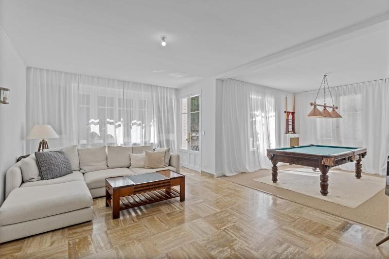 REF 2177- Exceptional Villa in the Heart of Cannes 5mins from La Croisette - image 16