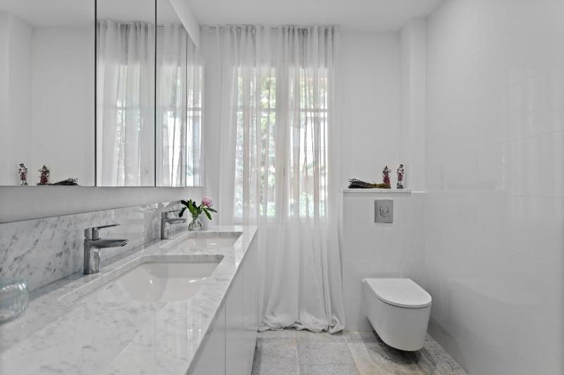 REF 2177- Exceptional Villa in the Heart of Cannes 5mins from La Croisette - image 17