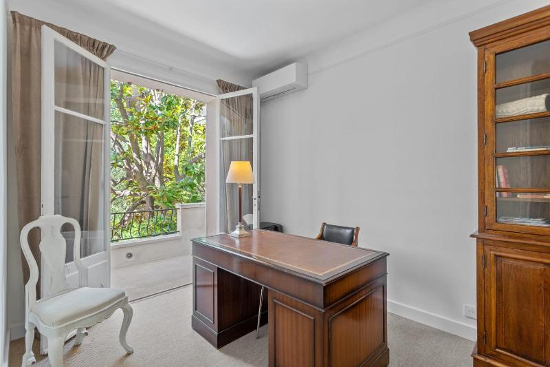 REF 2177- Exceptional Villa in the Heart of Cannes 5mins from La Croisette - image 19