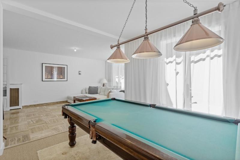 REF 2177- Exceptional Villa in the Heart of Cannes 5mins from La Croisette - image 14