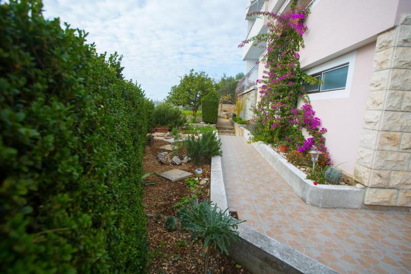 Apartments Tanja - image 12