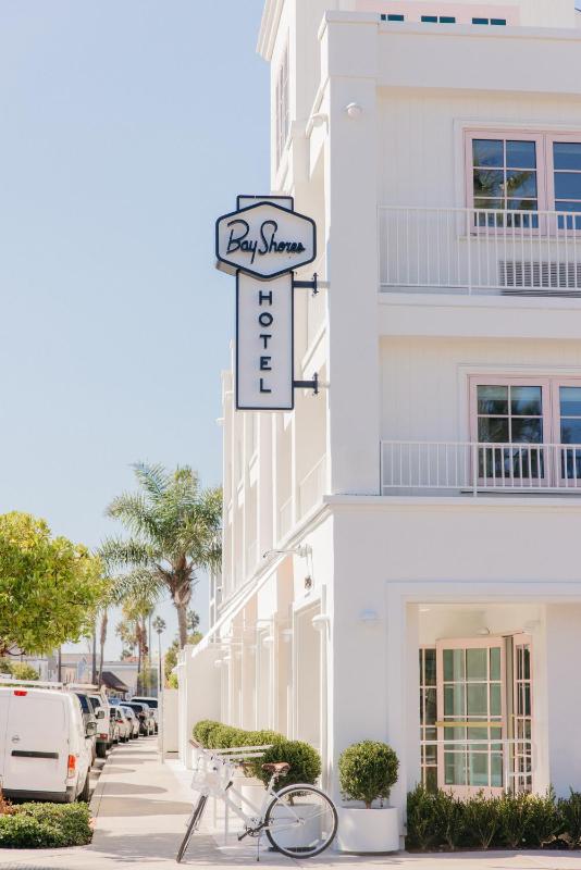 Bay Shores Peninsula Hotel - image 12