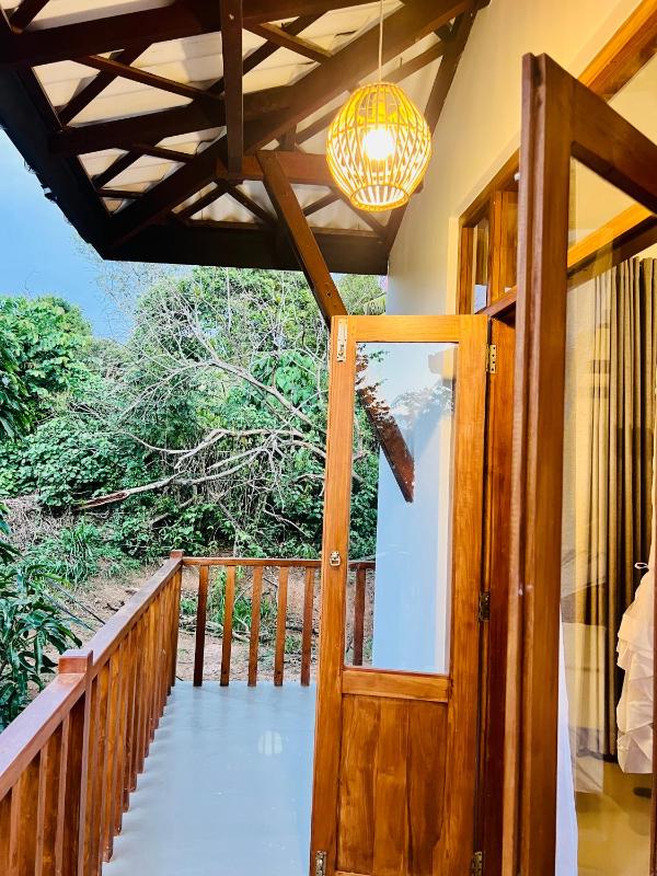 Rooshan Villa - image 34