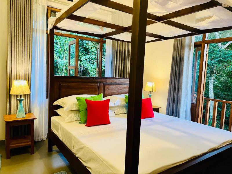 Rooshan Villa - image 30
