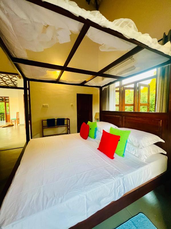 Rooshan Villa - image 31