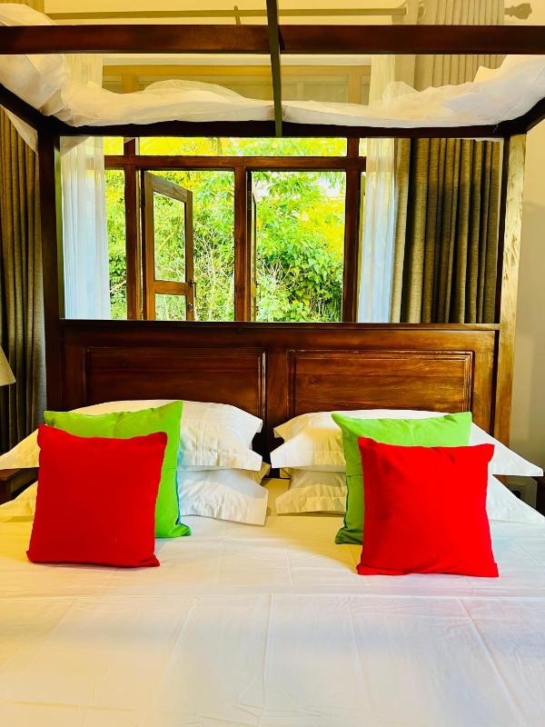Rooshan Villa - image 39